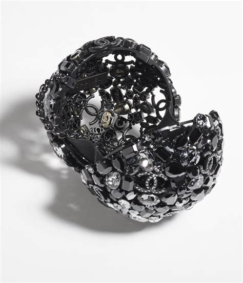 Sphere minaudiere, Strass & black metal, black — Fashion